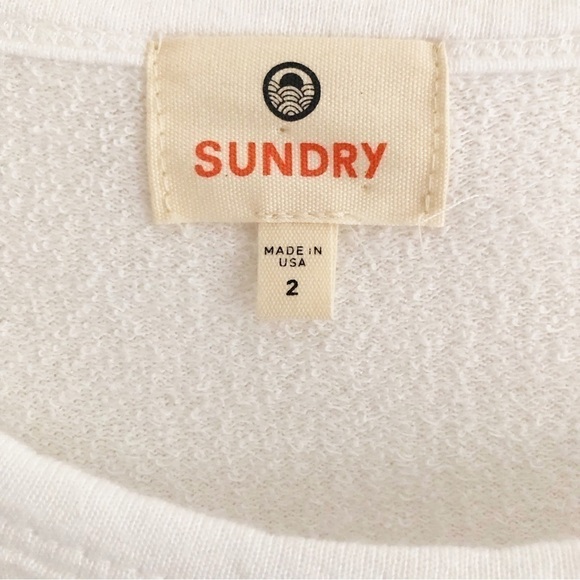 SUNDRY French Terry Sweatshirt Lovers Graphic Pullover Size Medium - Picture 3 of 8